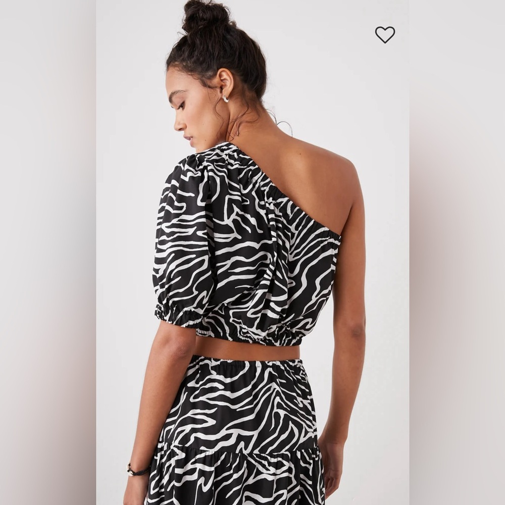 Evy Top Contour Lines size S